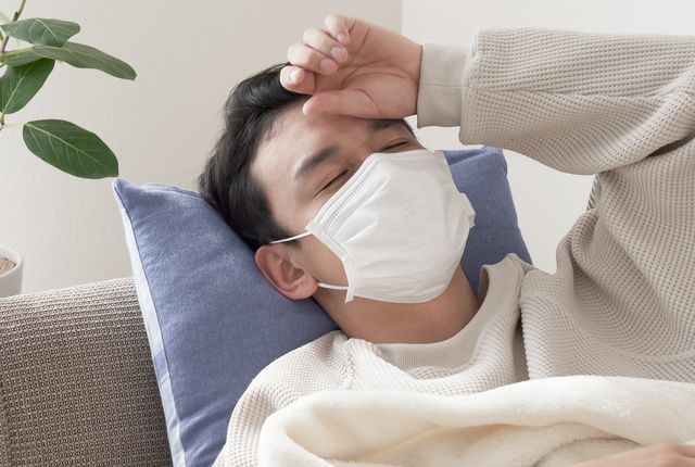 熱が出た男性